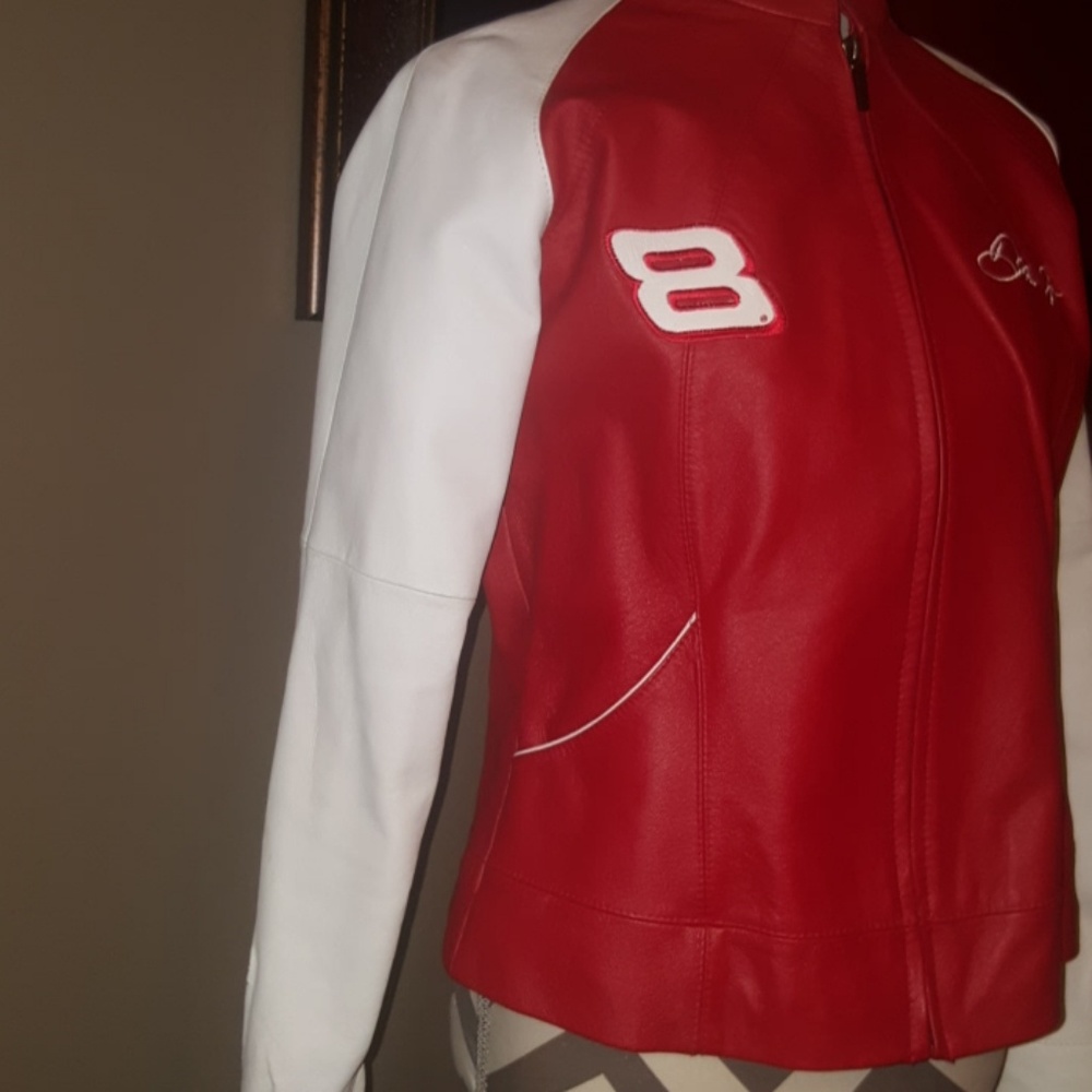 Leather jacket - Picture 3 of 8